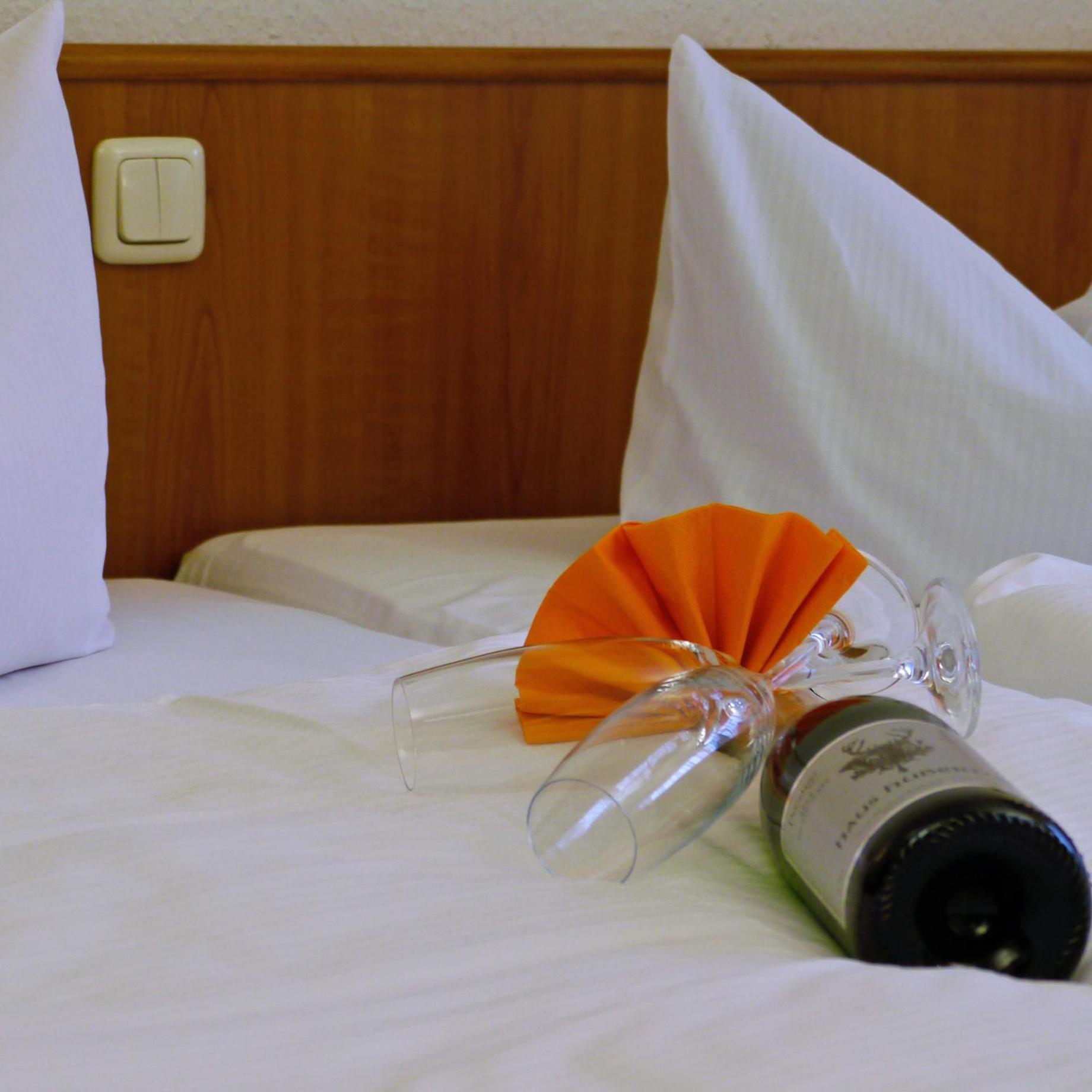 Naturparkhotel Haus Hubertus 쿠로르트오이빈 외부 사진