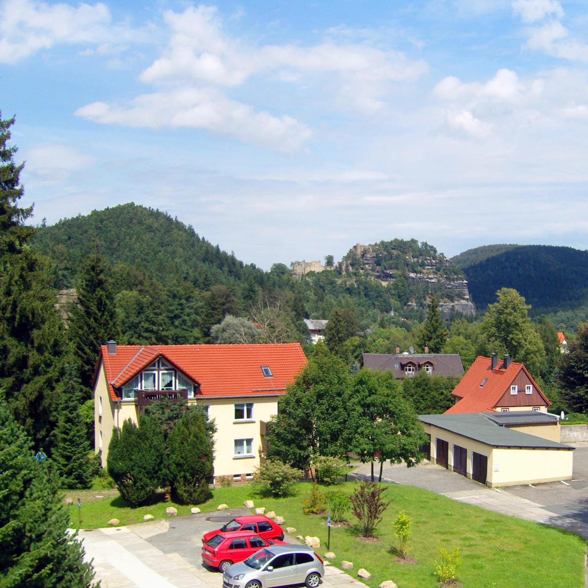 Naturparkhotel Haus Hubertus 쿠로르트오이빈 외부 사진