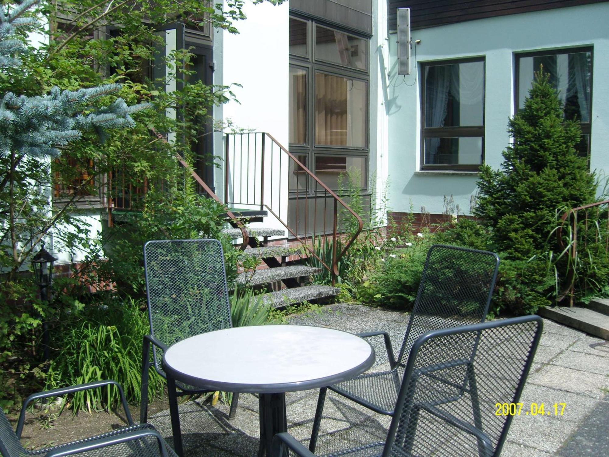 Naturparkhotel Haus Hubertus 쿠로르트오이빈 외부 사진